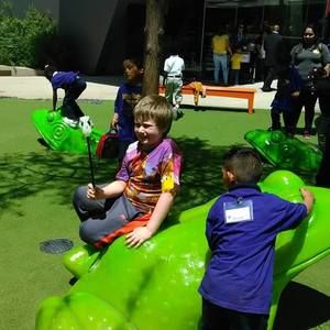 Meet your Posher, Amy